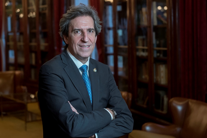 El Colegio de Médicos de Madrid pide a Sanidad el reconocimiento y pago de la carrera profesional a los facultativos interinos