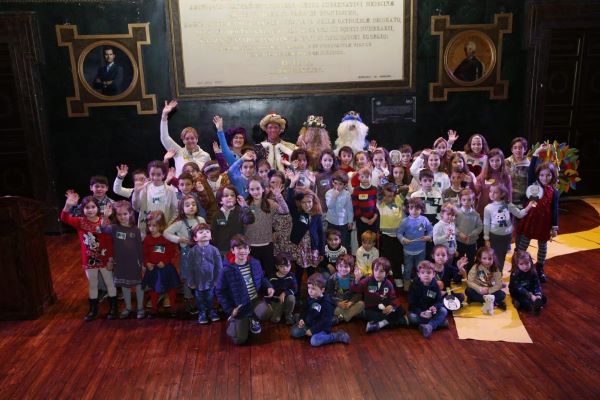 Foto grupo fiesta infantil Colegio Médicos de Madrid