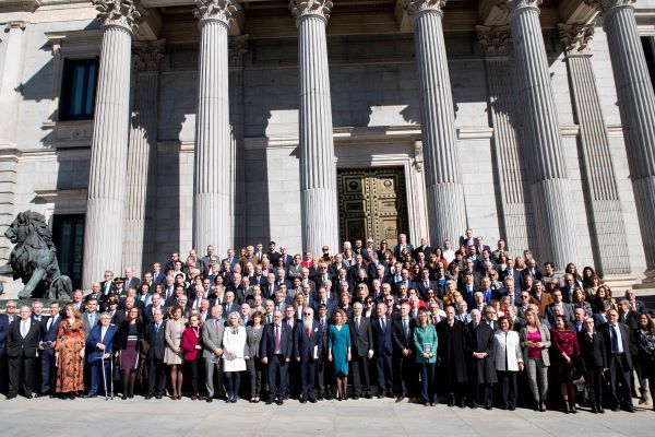 La profesión médica renueva su compromiso con la sociedad en el Congreso de los Diputados